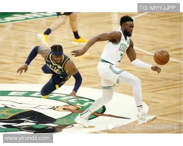 足球场球星挂画的最佳展示方式与装饰技巧解析